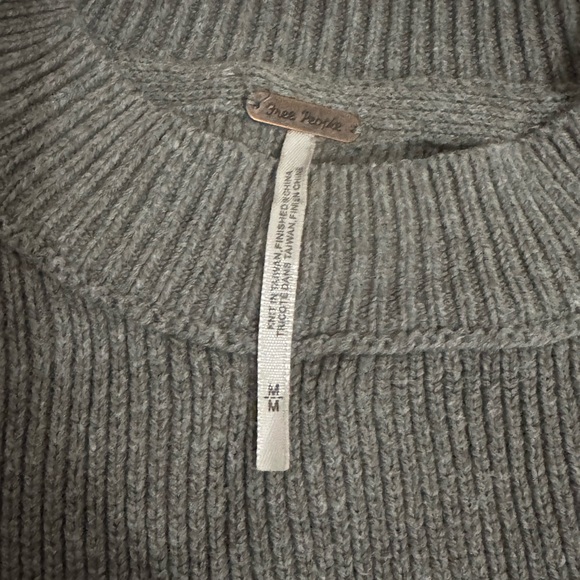 Free People Easy Street Tunic Grey Crewneck Sweater - Picture 2 of 2